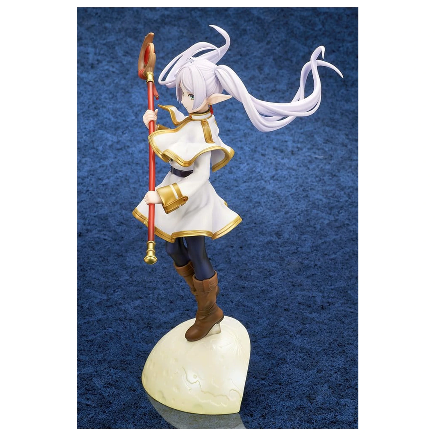Frieren: Beyond Journey's End PVC Figure 1/7 Frieren (vs Aura) 28 cm product photo