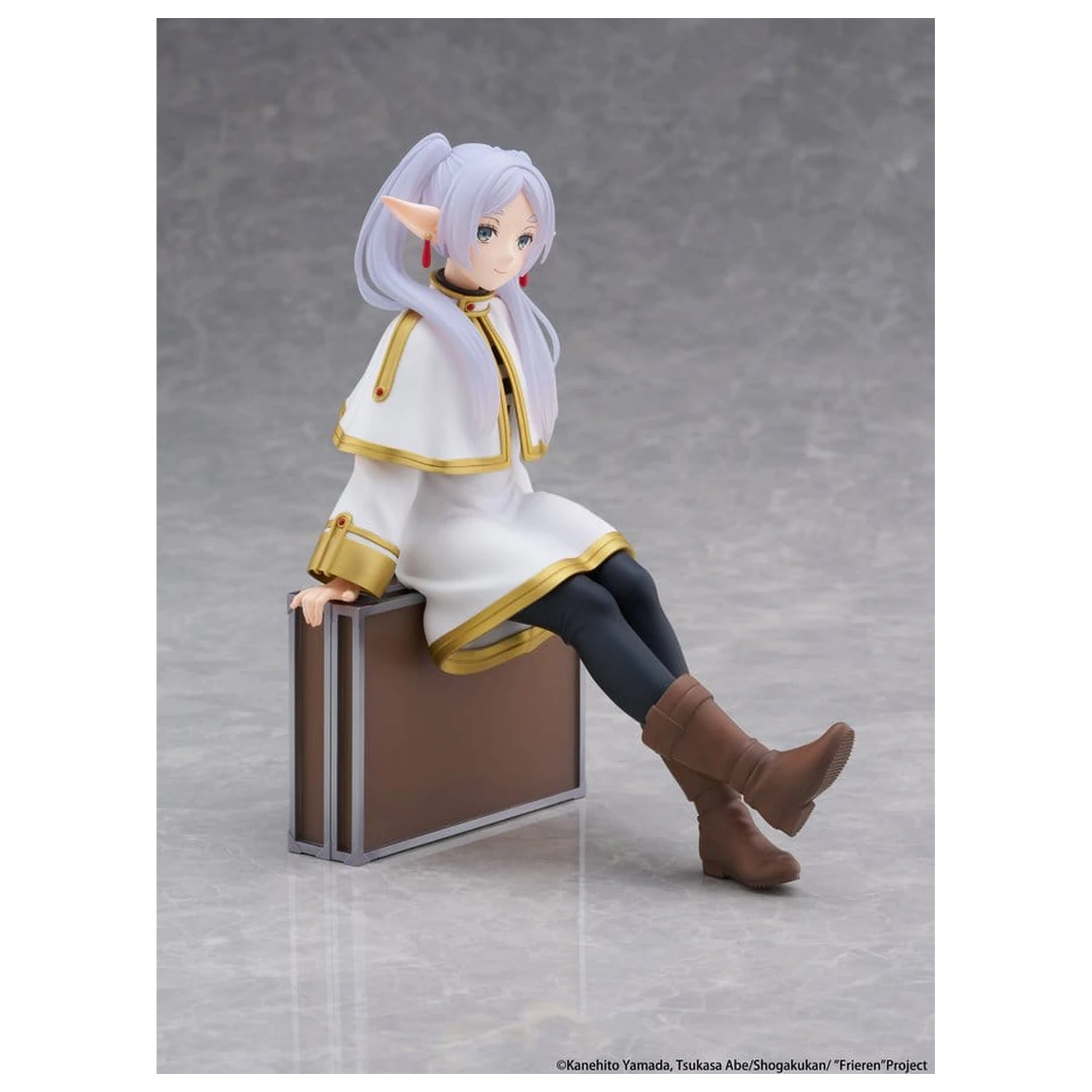 Frieren: Beyond Journey's End PVC Figure Desktop Cute Frieren (Trunk Case Ver.) Reissue 13 cm product photo