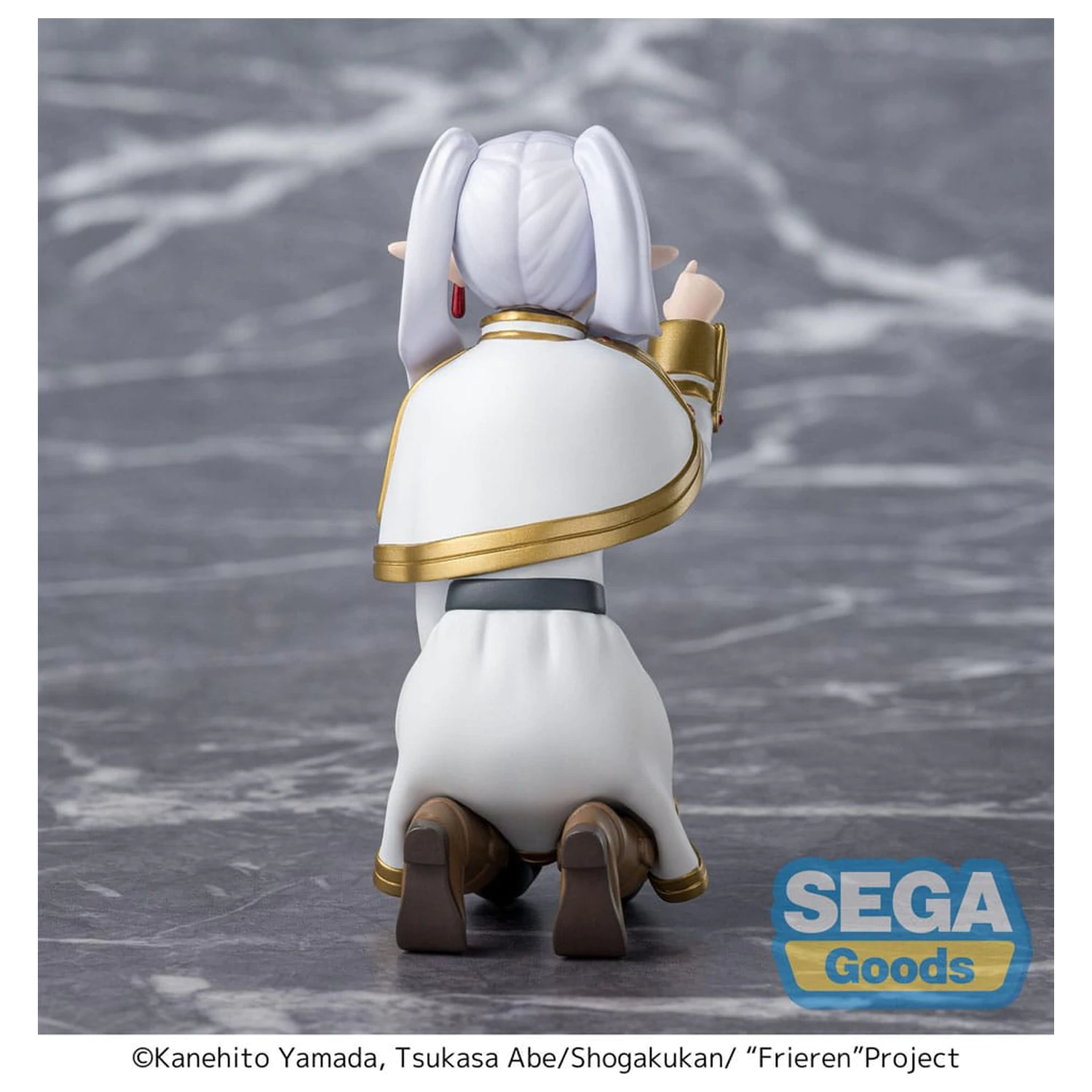 Frieren: Beyond Journey's End PM Perching PVC Statue Frieren Poking Something 10 cm product photo