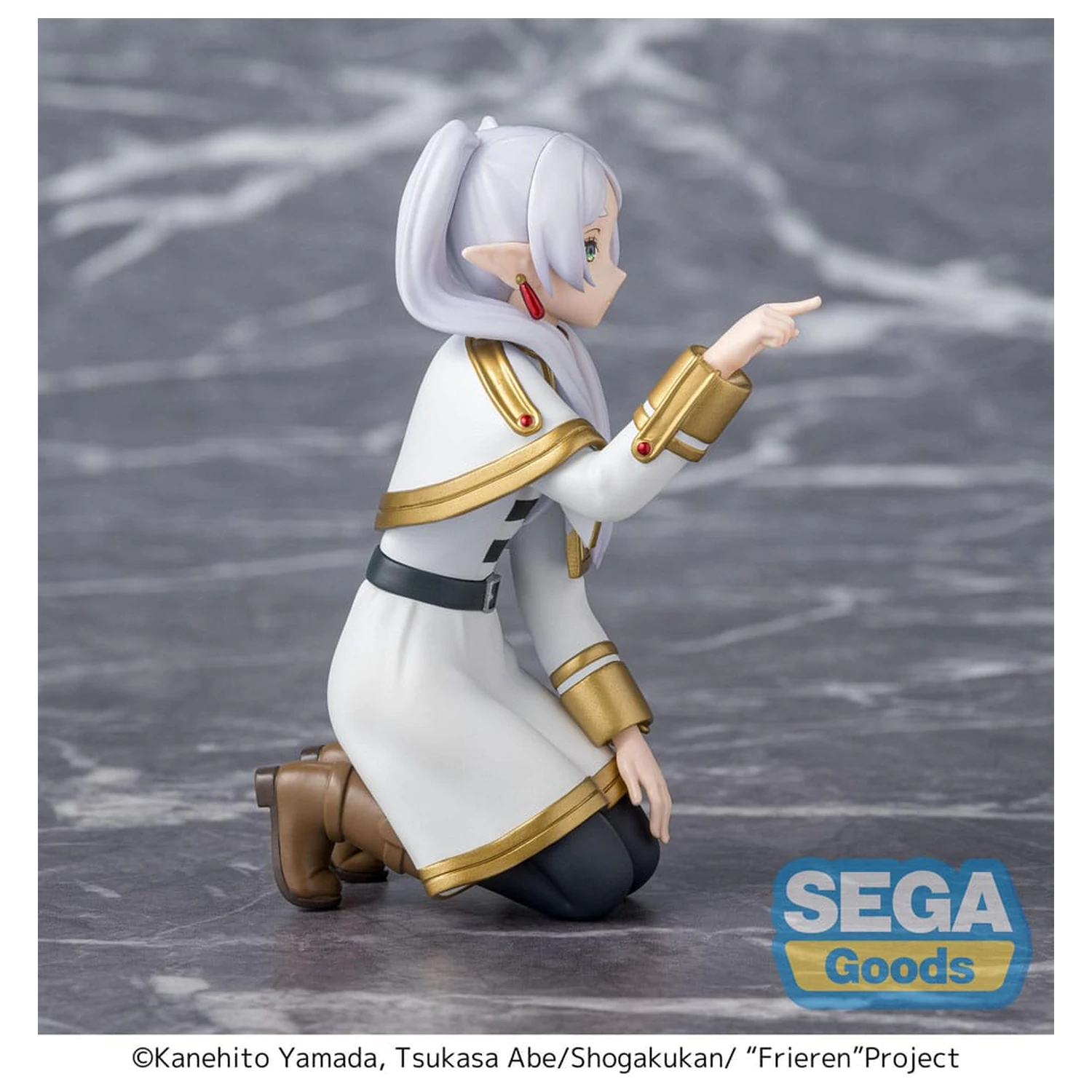 Frieren: Beyond Journey's End PM Perching PVC Statue Frieren Poking Something 10 cm product photo