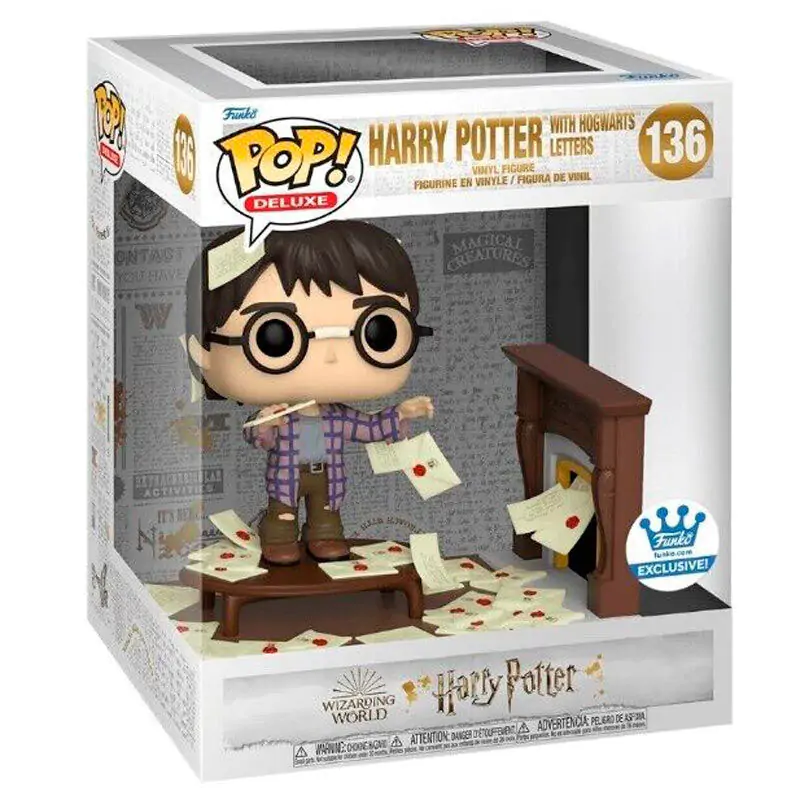 POP figure Deluxe Harry Potter Anniversary Harry Potter with Hogwarts Letters Exclusive termékfotó