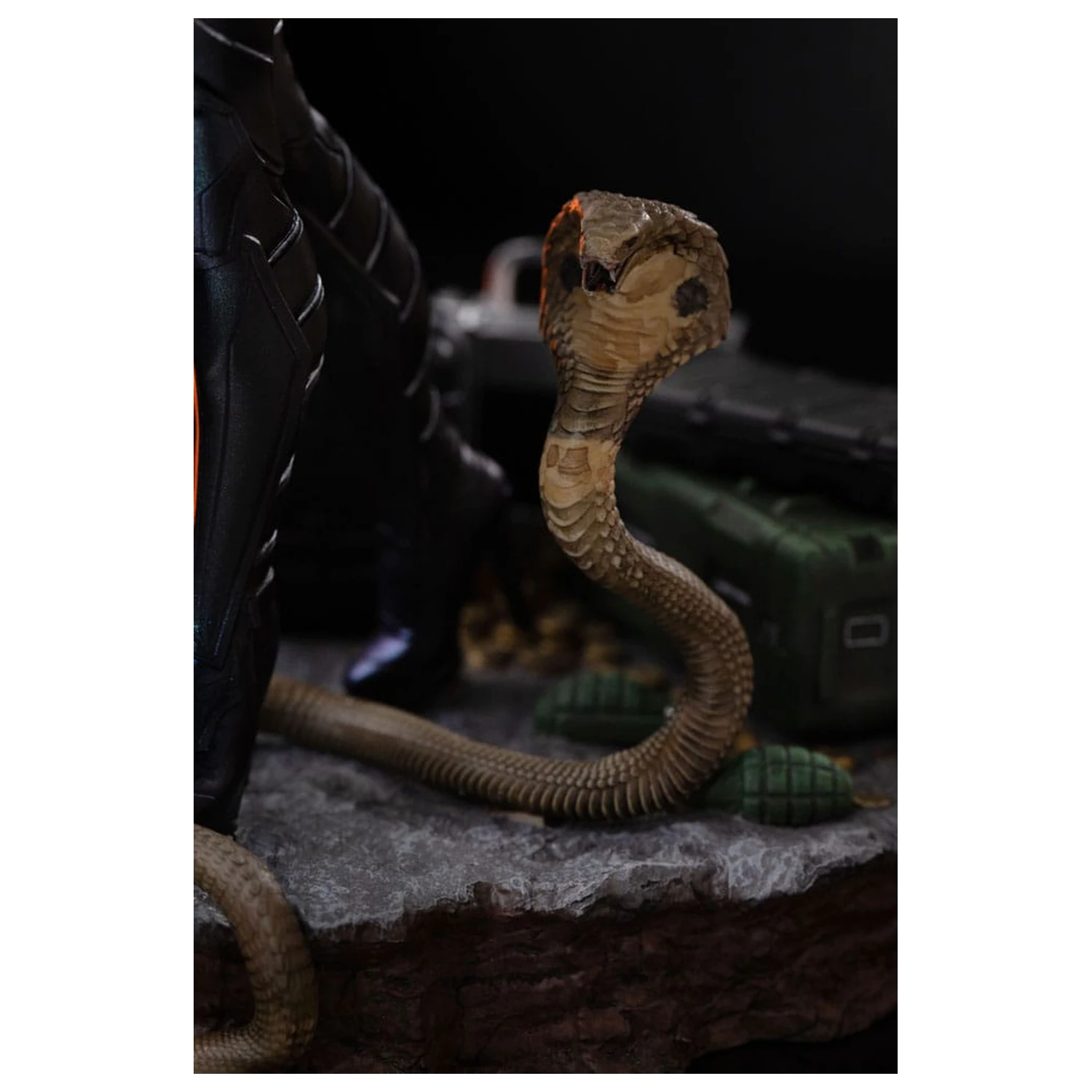 G.I. Joe Art Scale Statue 1/10 Baroness 22 cm  product photo