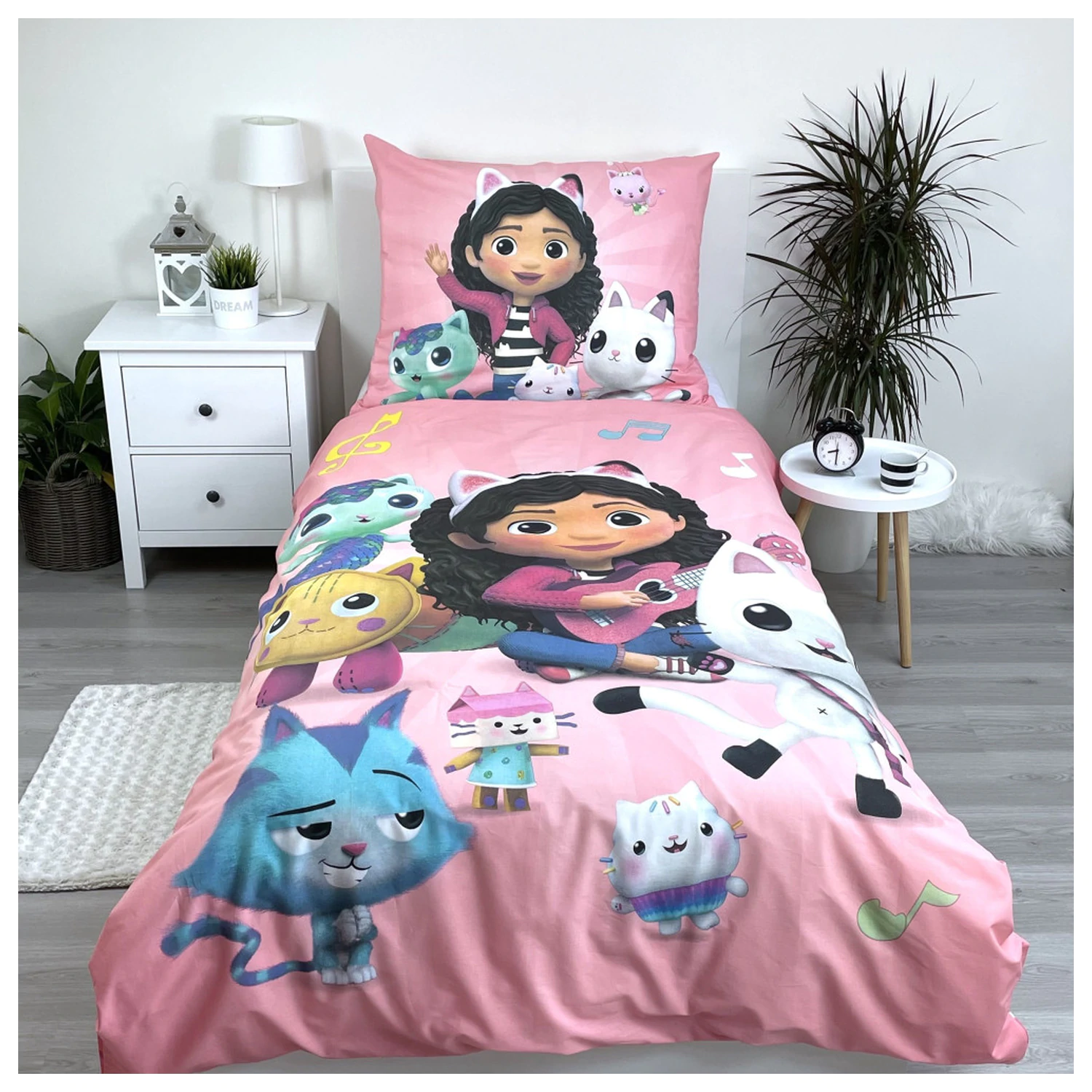 Gabby's Dollhouse Peaceful Duvet Cover product photo