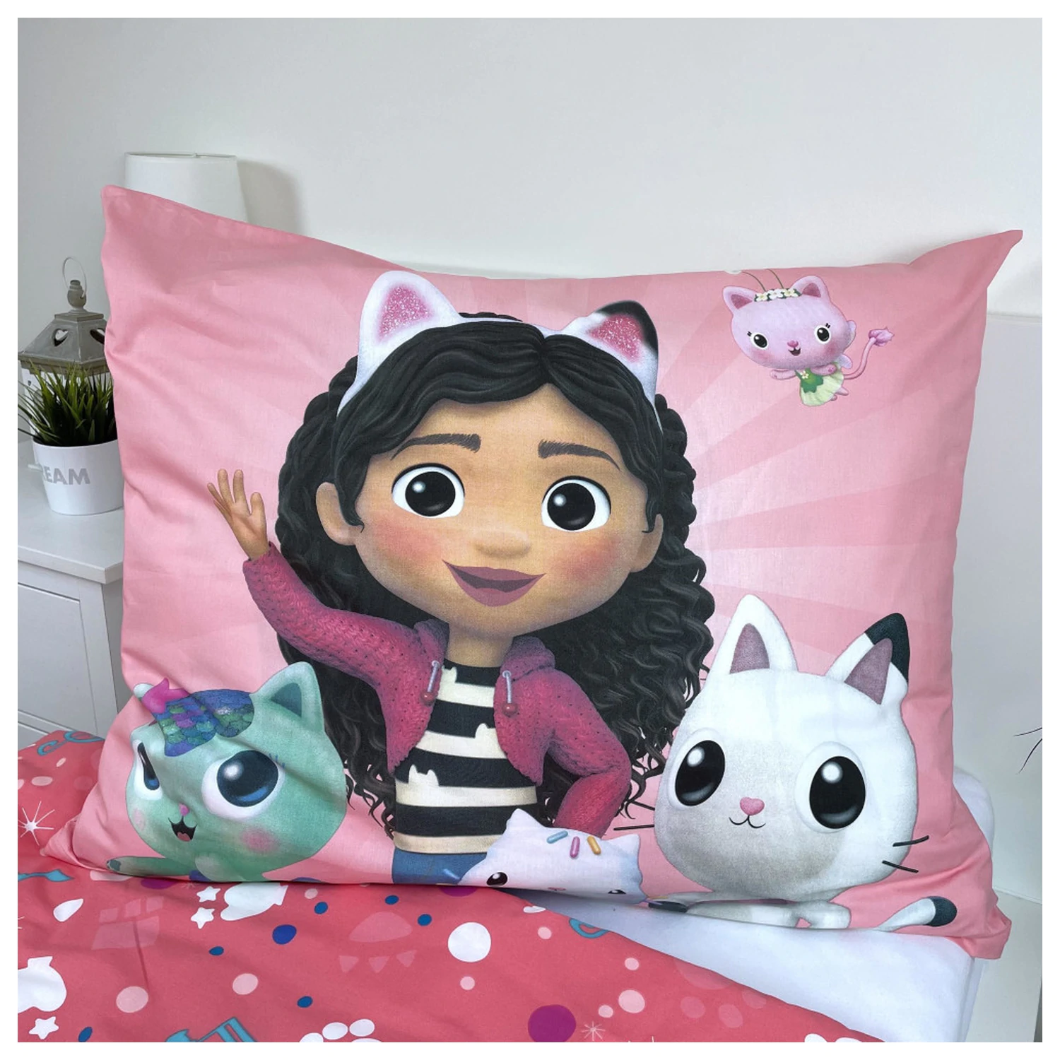 Gabby's Dollhouse Peaceful Duvet Cover product photo