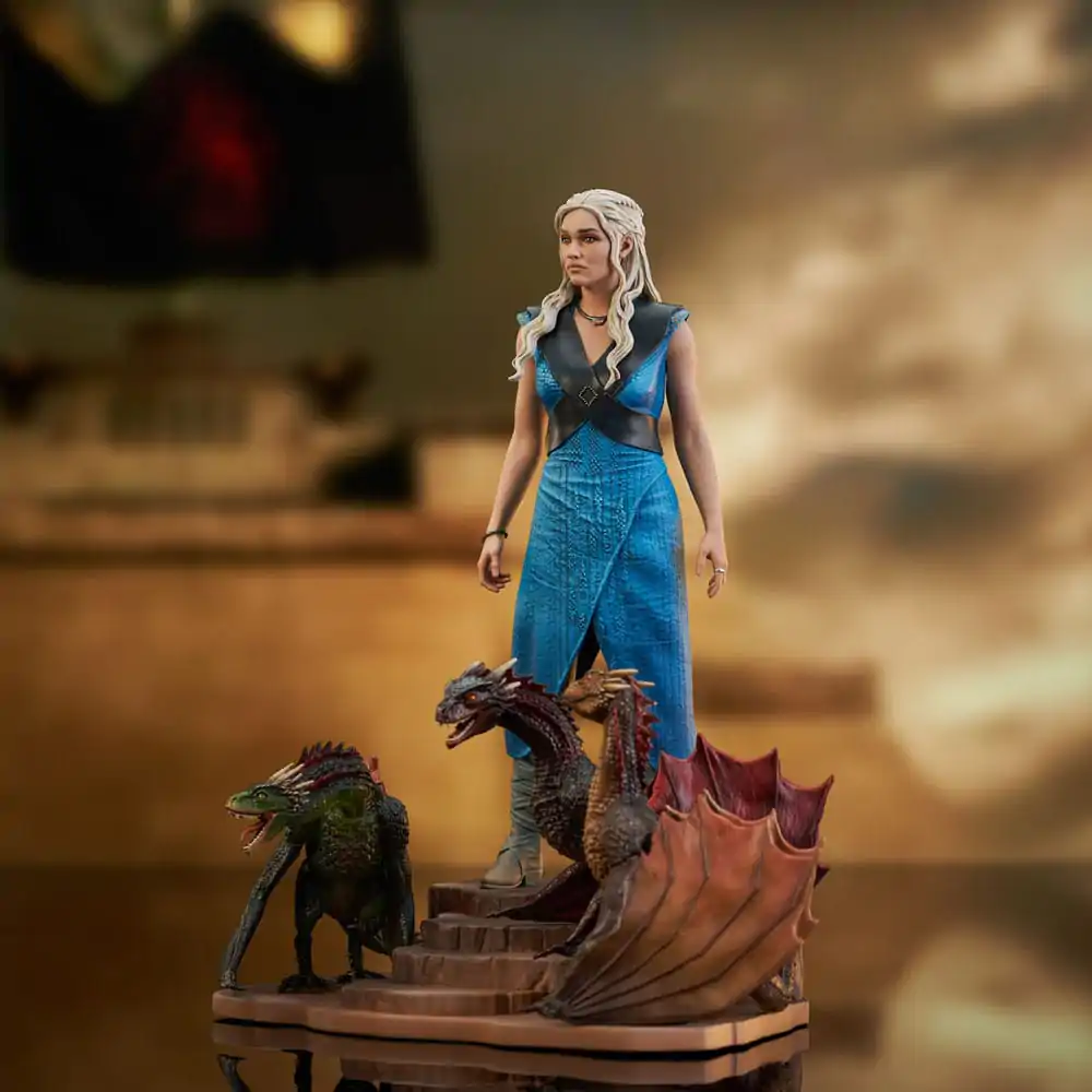 Game of Thrones Deluxe Gallery PVC Statue Daenerys Targaryen 24 cm product photo