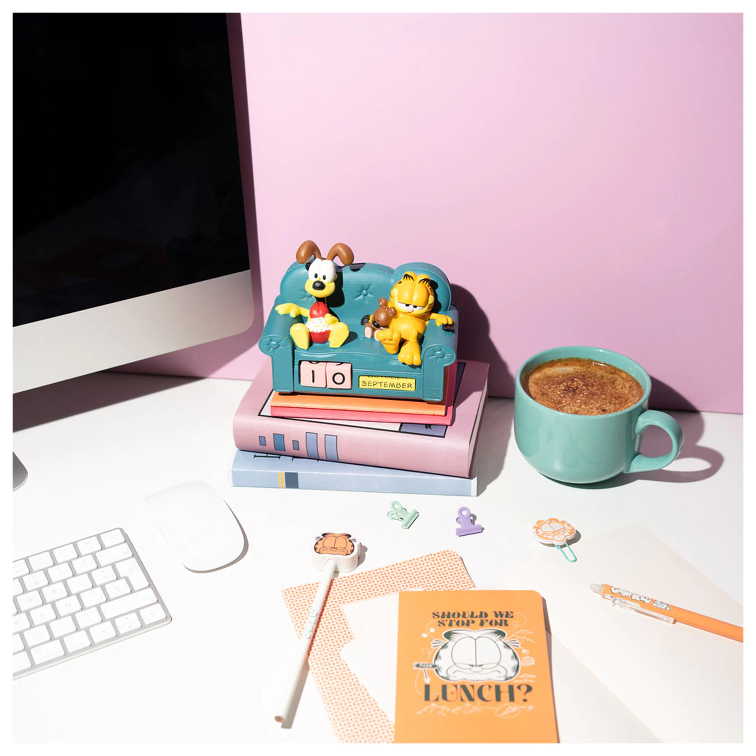 Garfield 3D perpetual calendar product photo