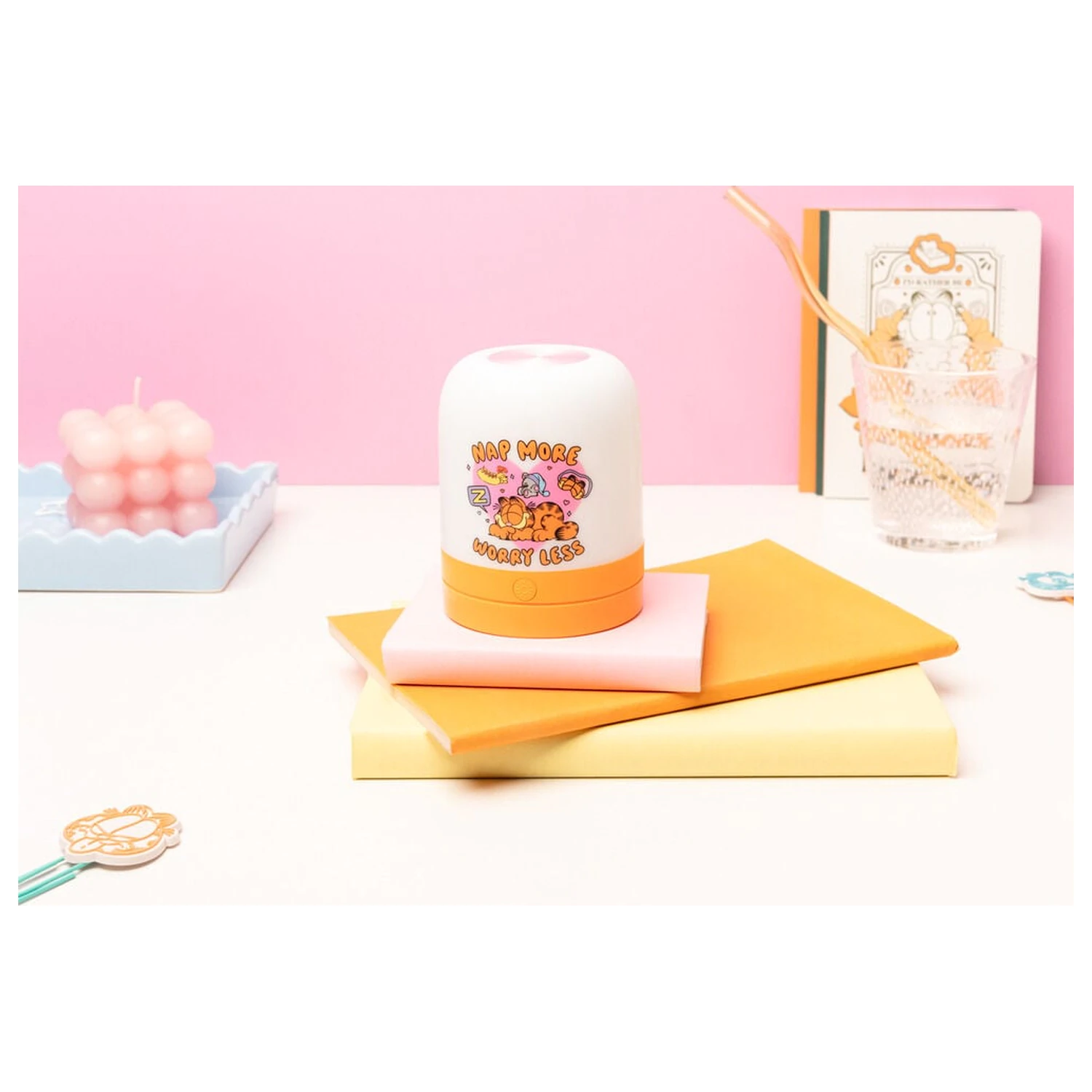 Garfield ambient lamp product photo