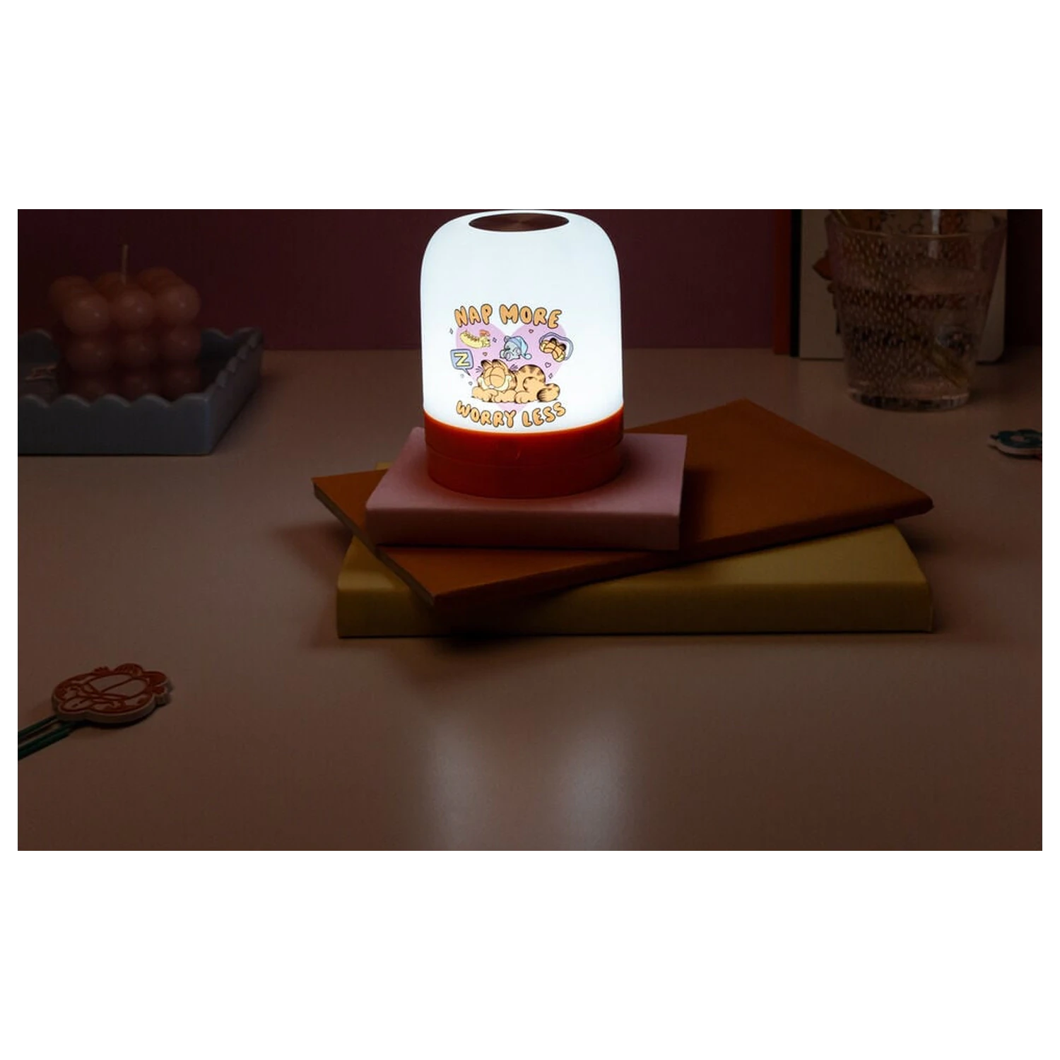 Garfield ambient lamp product photo