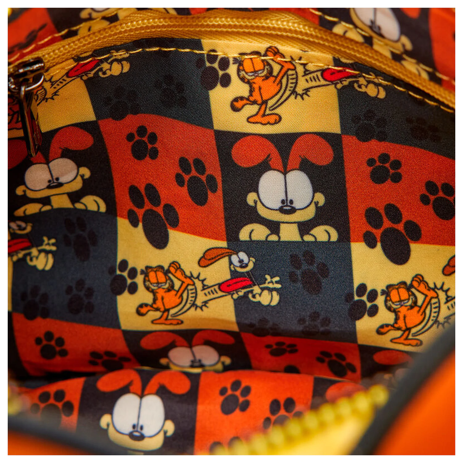 GARFIELD ODIE CROSSBODY BAG product photo