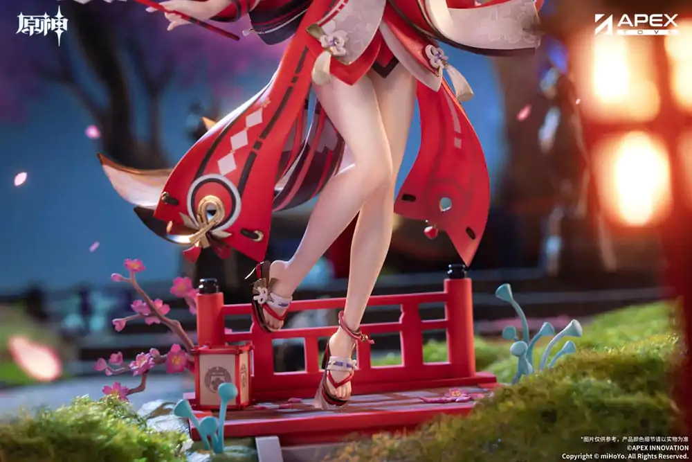 Genshin Impact PVC Statue 1/7 Yae Miko Astute Amusement Ver. 28 cm product photo