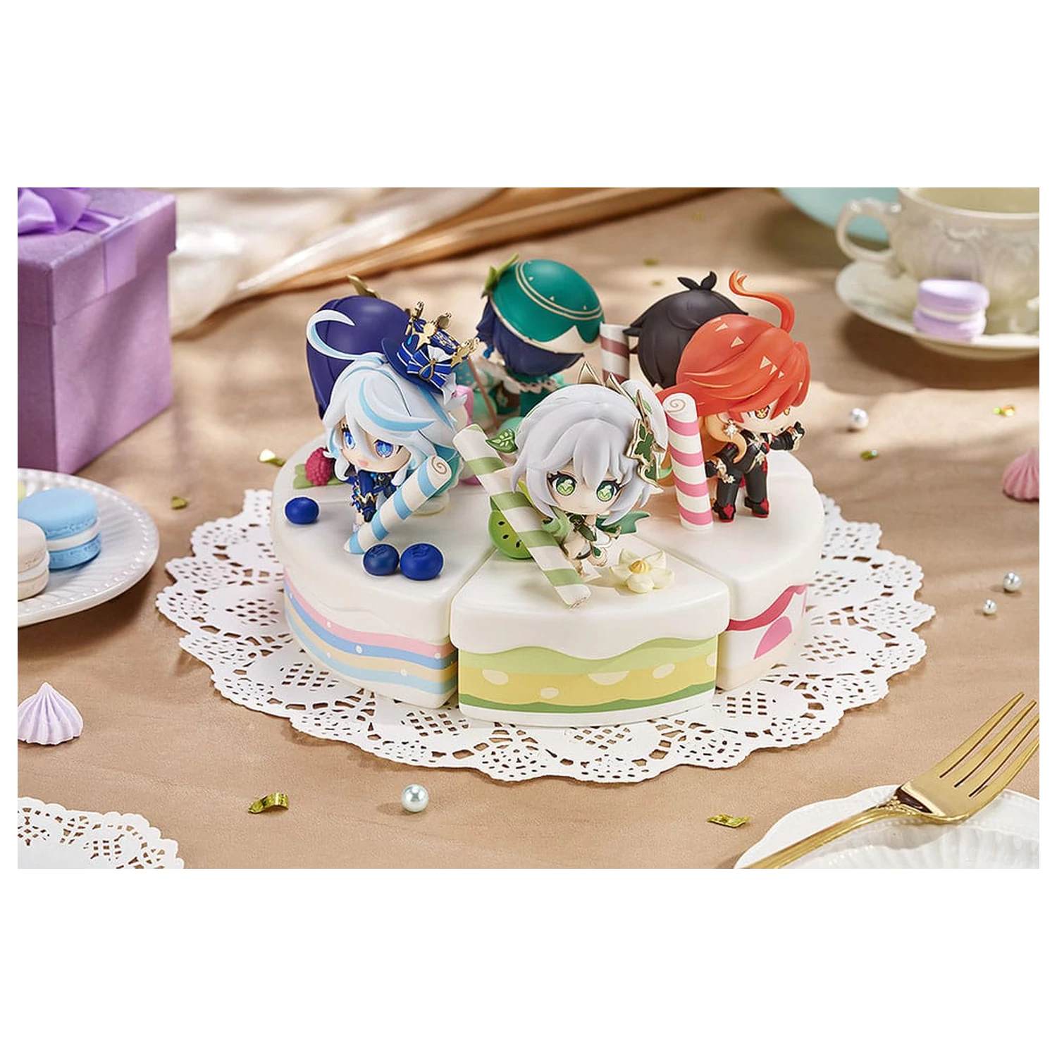 Genshin Impact Wondrous Travels Series Figure Zhongli Chibi 12 cm       product photo