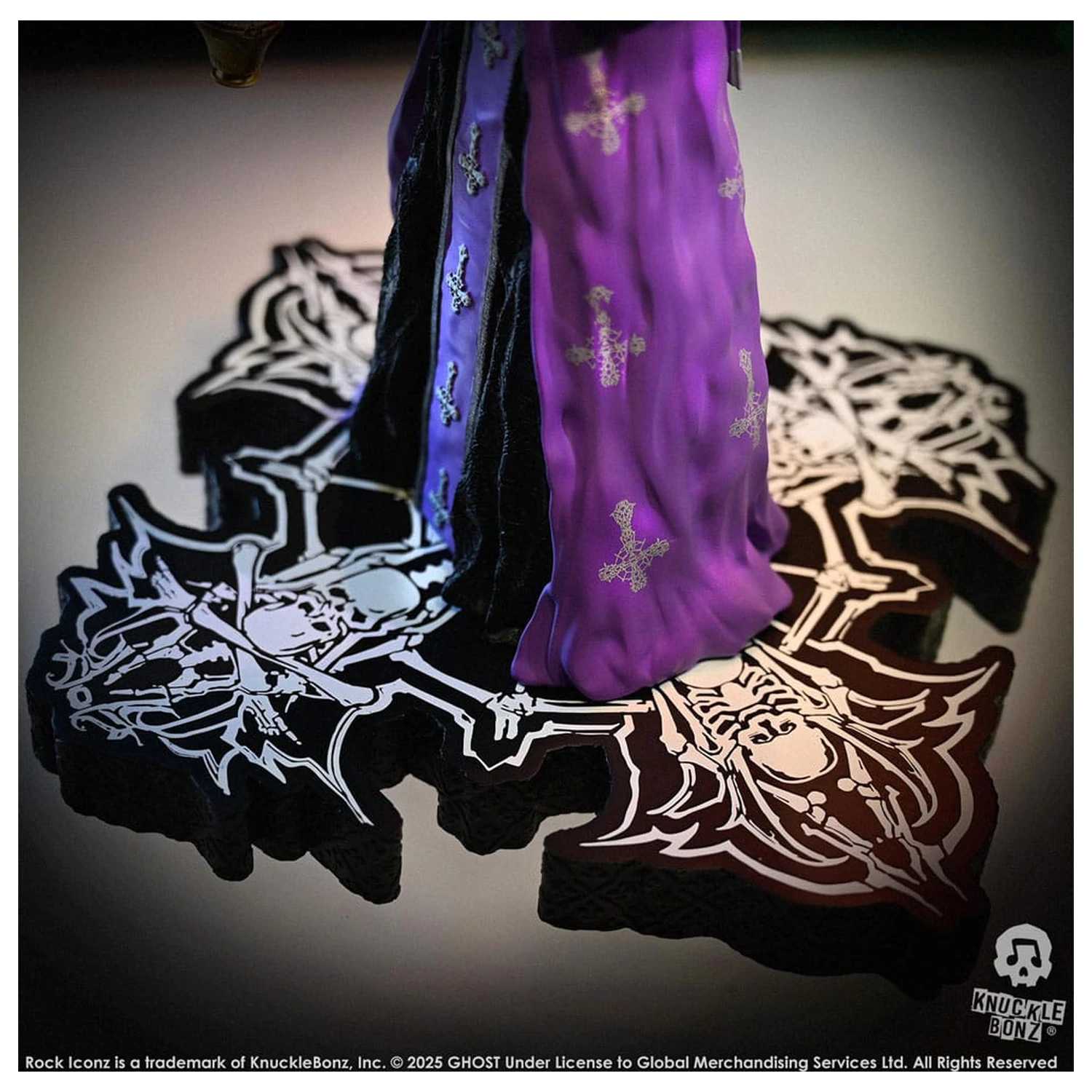Ghost Rock Iconz Statue Papa V Perpetua Purple Robes 22 cm product photo