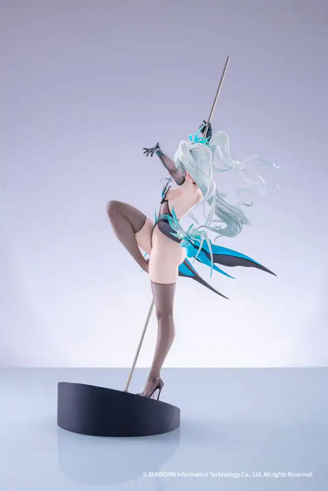 Girls´ Frontline Statue 1/7 PA-15 Treading Light, Coming Night Ver. 27 cm product photo