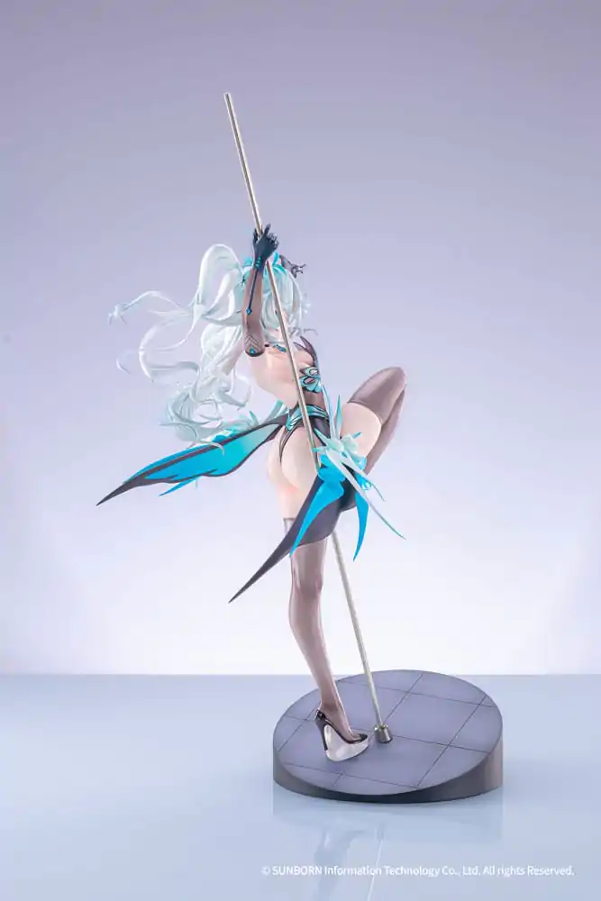Girls´ Frontline Statue 1/7 PA-15 Treading Light, Coming Night Ver. 27 cm product photo