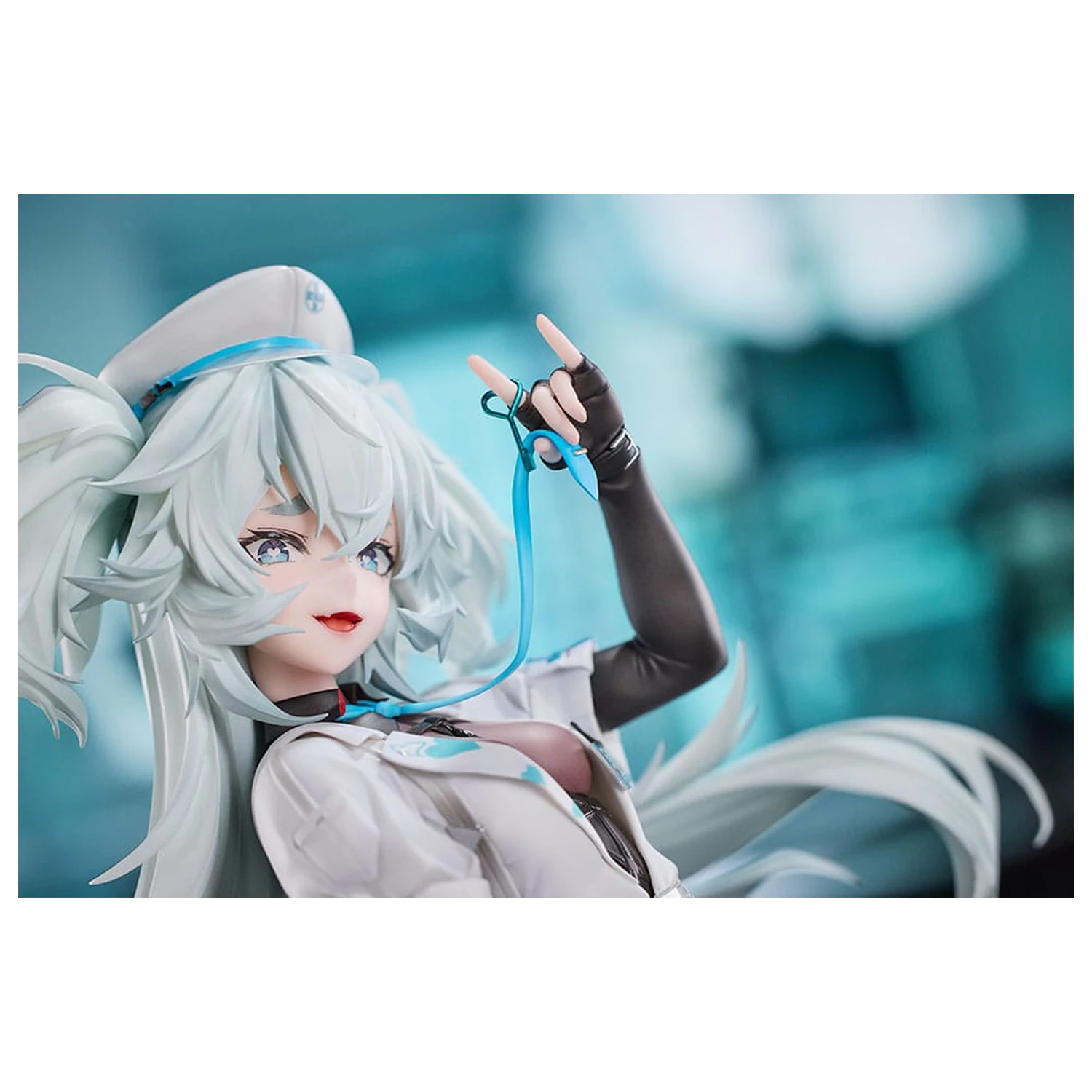 Girls´ Frontline 2: Exilium Florence PVC Statue 1/6 Enchanting White Feather 26 cm         product photo
