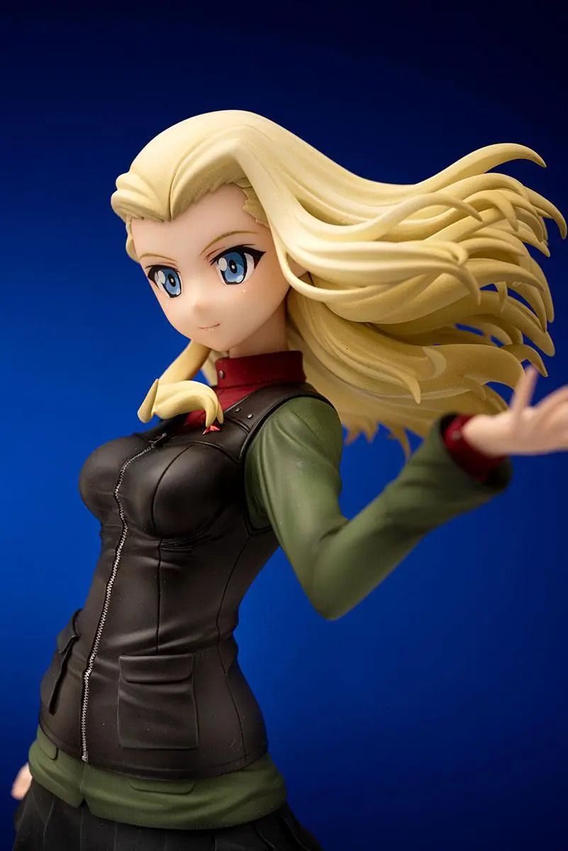 Girls und Panzer der Film PVC Statue 1/7 Klara 24 cm product photo