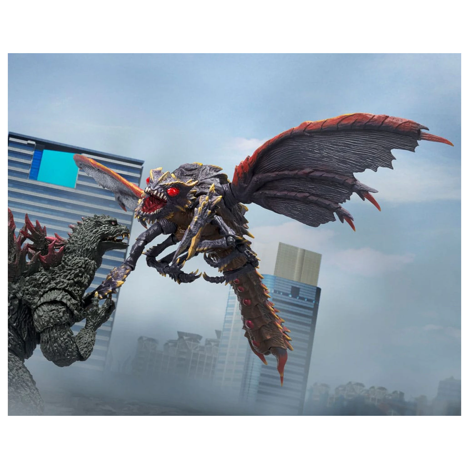 Godzilla S.H. Monster Arts Action Figure Megaguirus Evolution Set 21 cm    product photo
