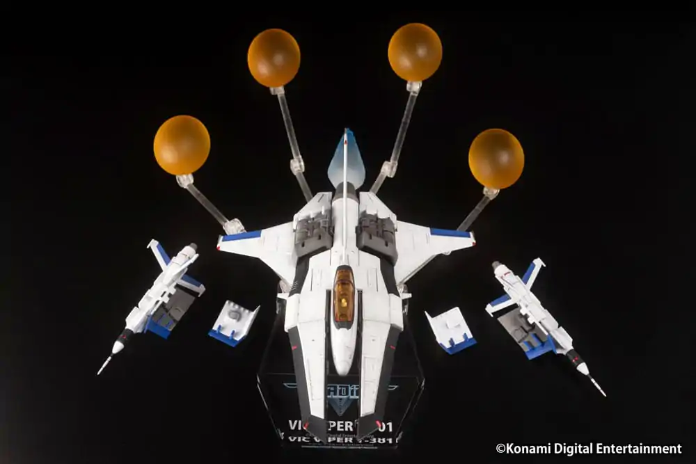Gradius V Plastic Kit 1/144 VIC VIPER T-301 Peinted Finished 14 cm product photo
