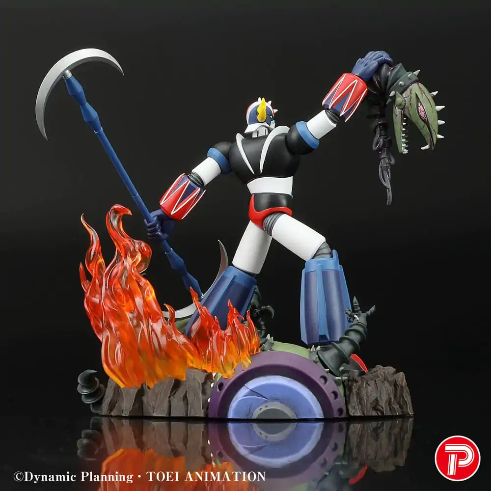 Grendizer Scene Selection 01 PVC Statue Grendizer a cry of Victory 14 cm     product photo