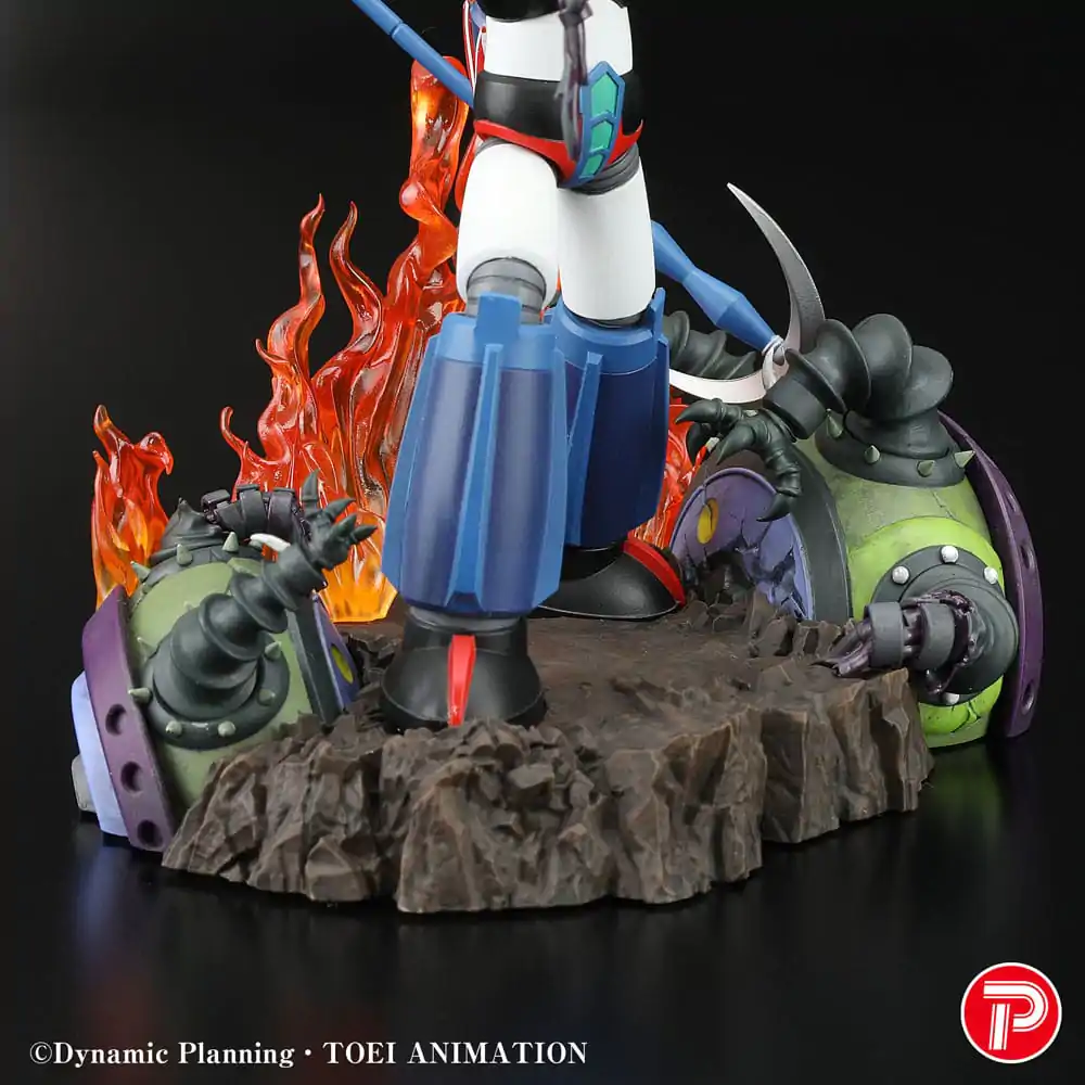 Grendizer Scene Selection 01 PVC Statue Grendizer a cry of Victory 14 cm     product photo