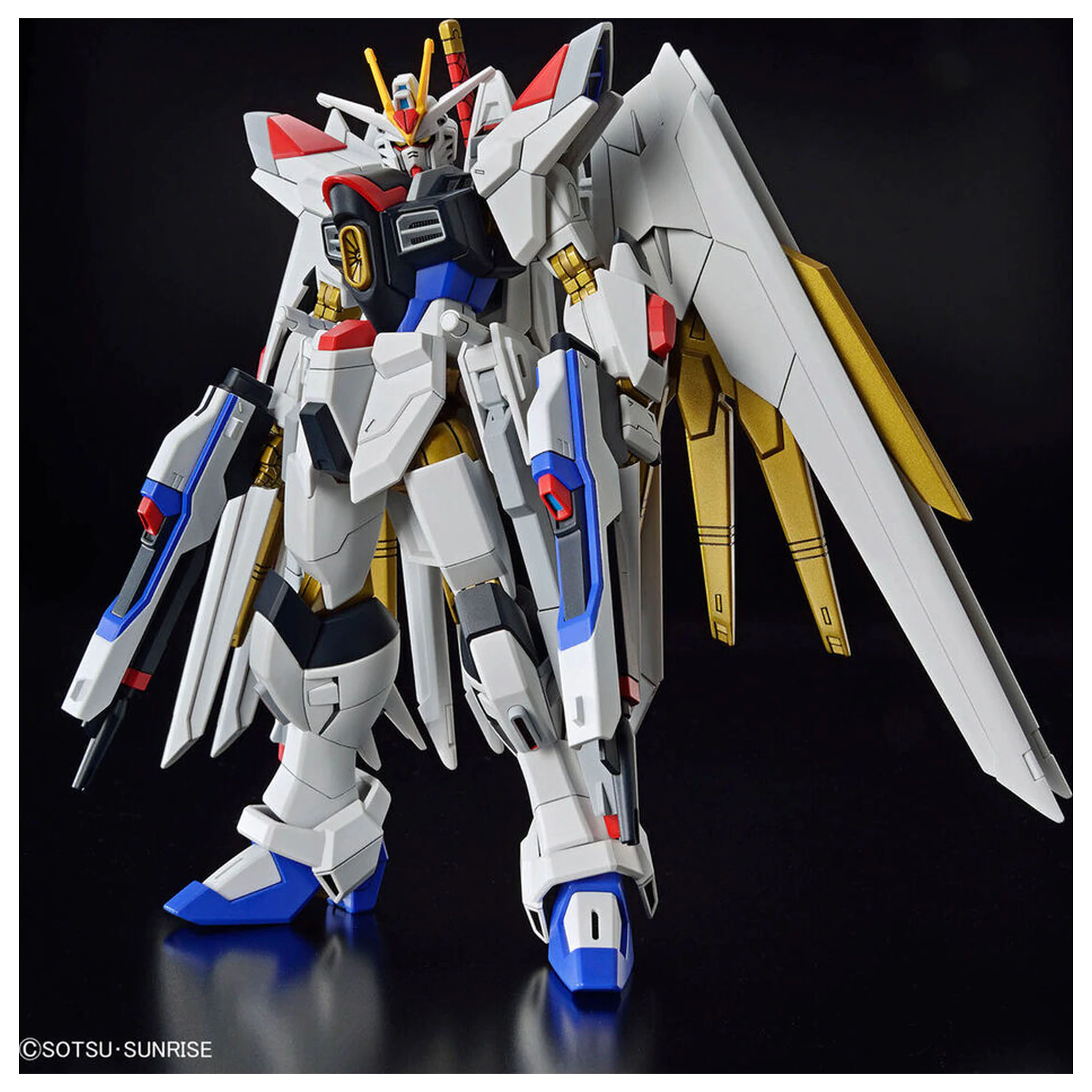 Model Kit HGCE 1/144 Mighty Strike Freedom Gundam product photo