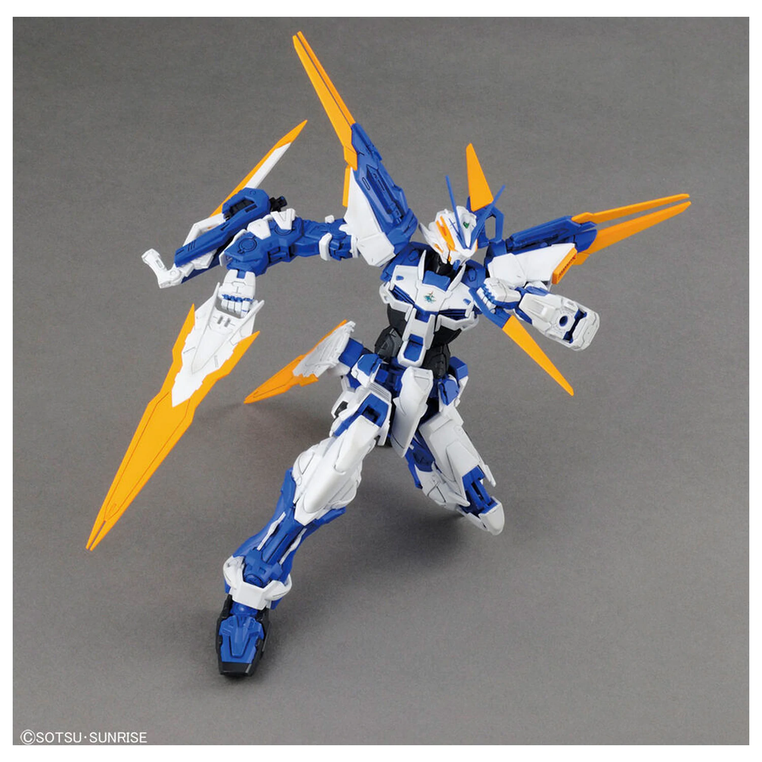 Model Kit MG 1/100 Gundam Astray Blue Frame D product photo