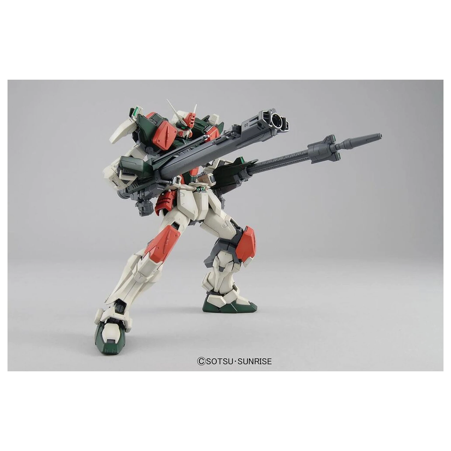 Model Kit MG 1/100 Buster Gundam product photo