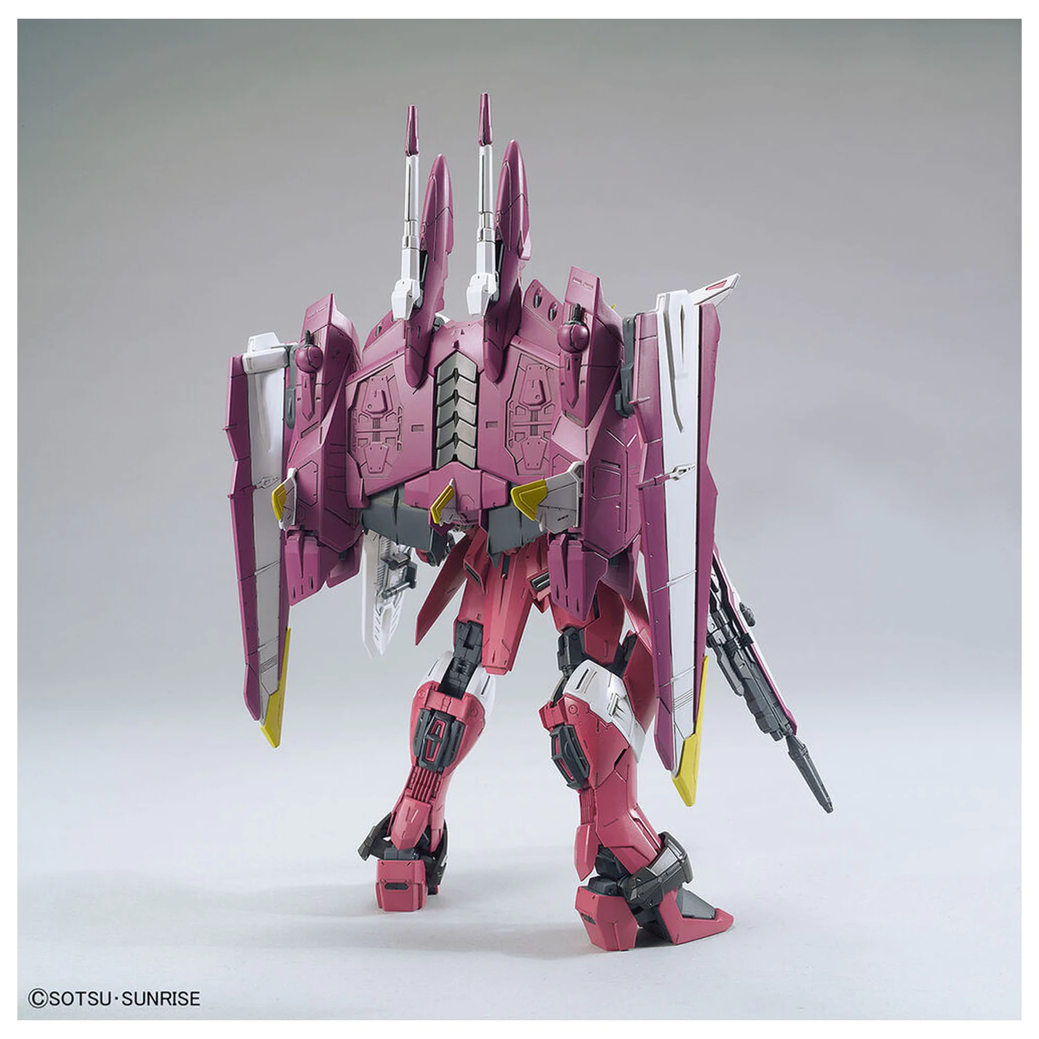 Model Kit MG 1/100 Infinite Justice Gundam product photo