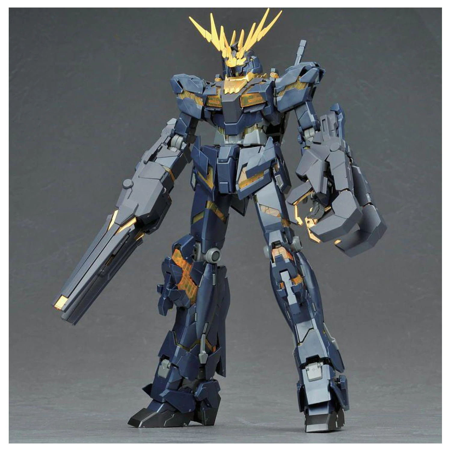 Gundam Model Kit Master Grade Unicorn Gundam 02 Banshee 18 cm product photo