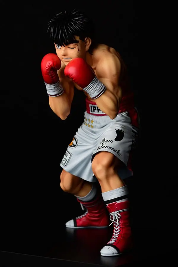 Hajime no Ippo PVC Statue 1/6 Ippo Makunouchi -fighting pose- ver.damage(re-run) 26 cm product photo