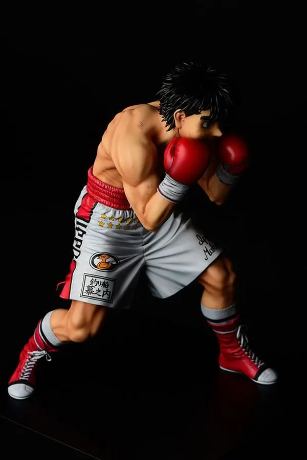 Hajime no Ippo PVC Statue 1/6 Ippo Makunouchi -fighting pose- ver.damage(re-run) 26 cm product photo