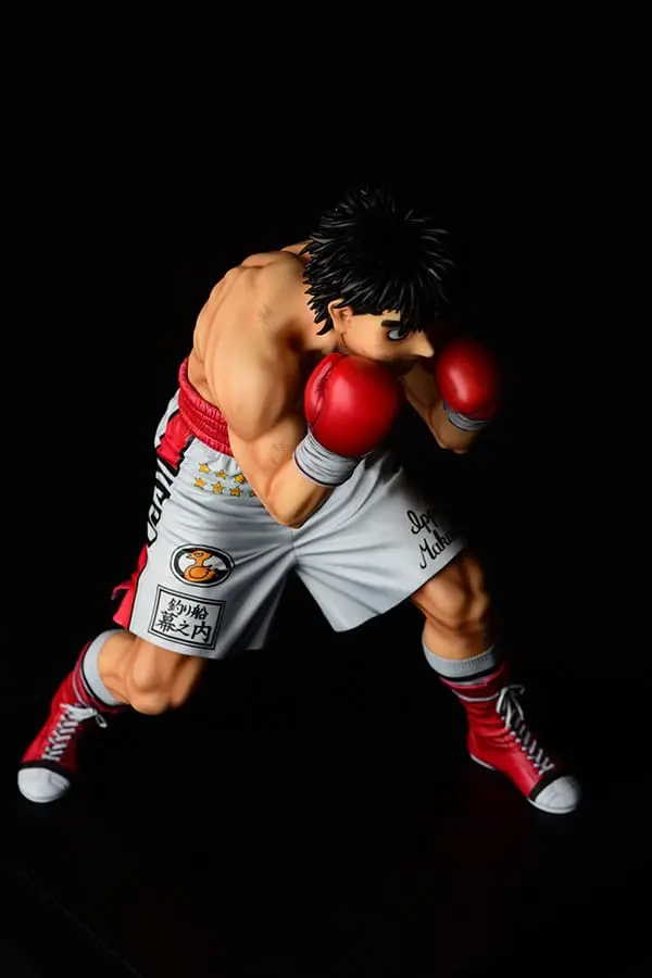 Hajime no Ippo PVC Statue 1/6 Ippo Makunouchi -fighting pose- ver.damage(re-run) 26 cm product photo