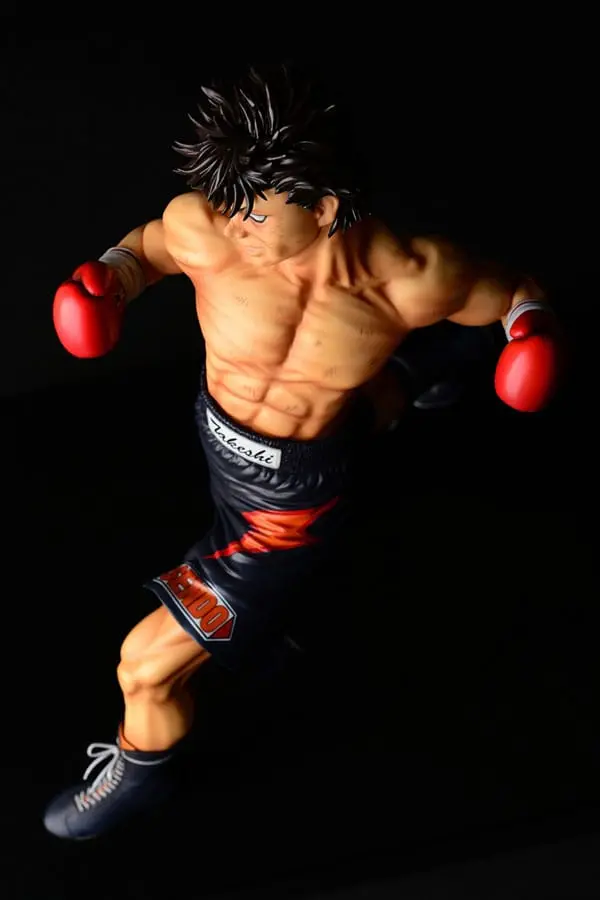 Hajime no Ippo PVC Statue 1/6 Takeshi Sendou Finish Blow Ver. Damage 29 cm product photo