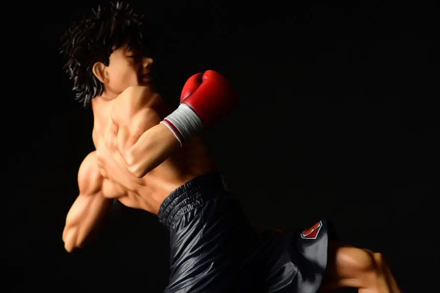 Hajime no Ippo PVC Statue 1/6 Takeshi Sendou Finish Blow Ver. Damage 29 cm product photo