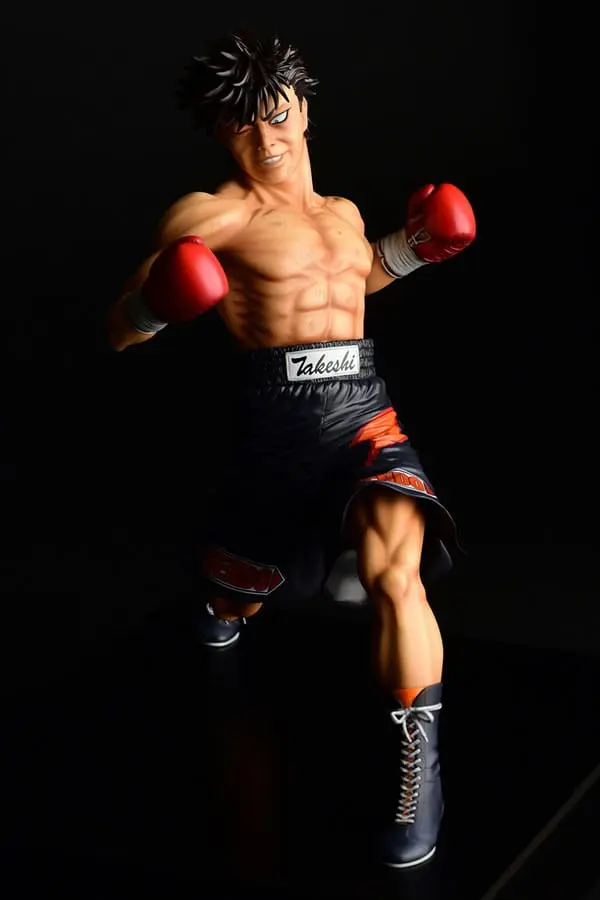 Hajime no Ippo PVC Statue 1/6 Takeshi Sendou Finish Blow Ver. Damage 29 cm product photo