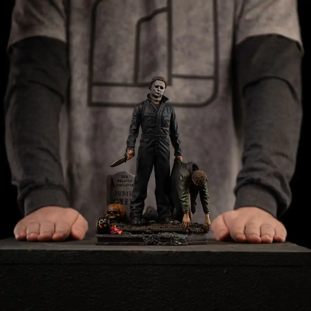 Halloween Deluxe Art Scale Statue 1/10 Michael Myers 21 cm product photo