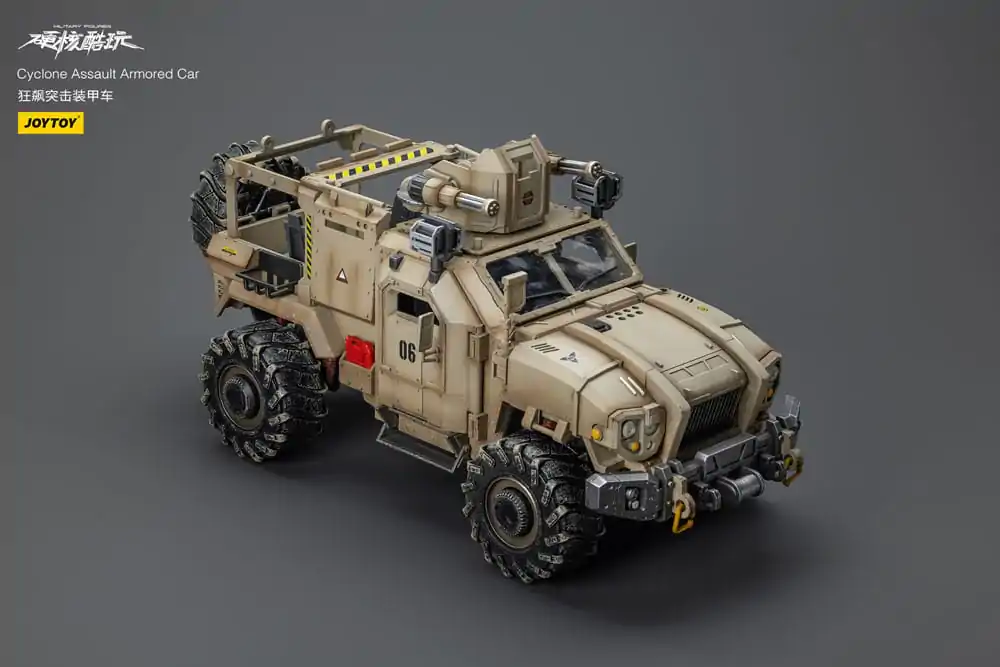 Hardcore Coldplay Vehicle 1/18 Cyclone Assauit Armored Car termékfotó