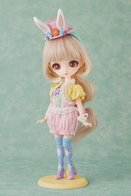 Harmonia Bloom Seasonal Doll Figures Outfit Set: Charlotte (Kirsche) product photo