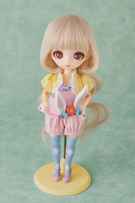 Harmonia Bloom Seasonal Doll Figures Outfit Set: Charlotte (Kirsche) product photo