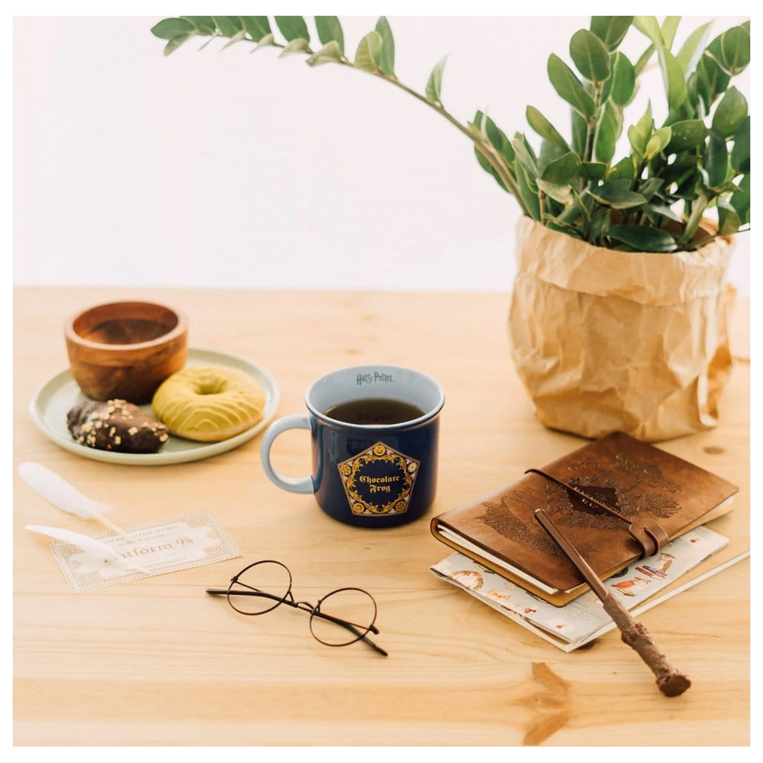 Harry Potter Premium Mug Chocolate Frog  375 ml product photo