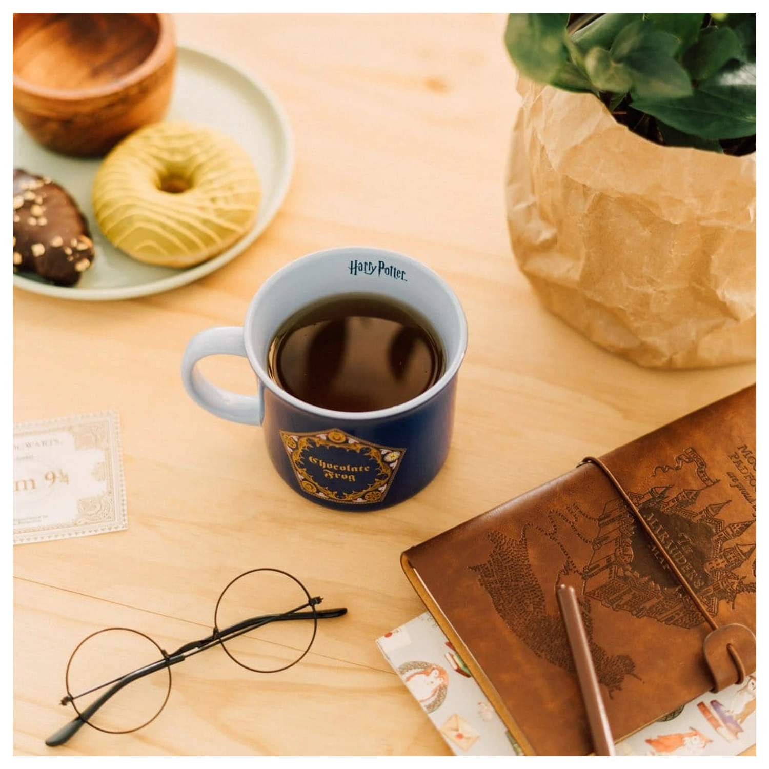 Harry Potter Premium Mug Chocolate Frog  375 ml product photo