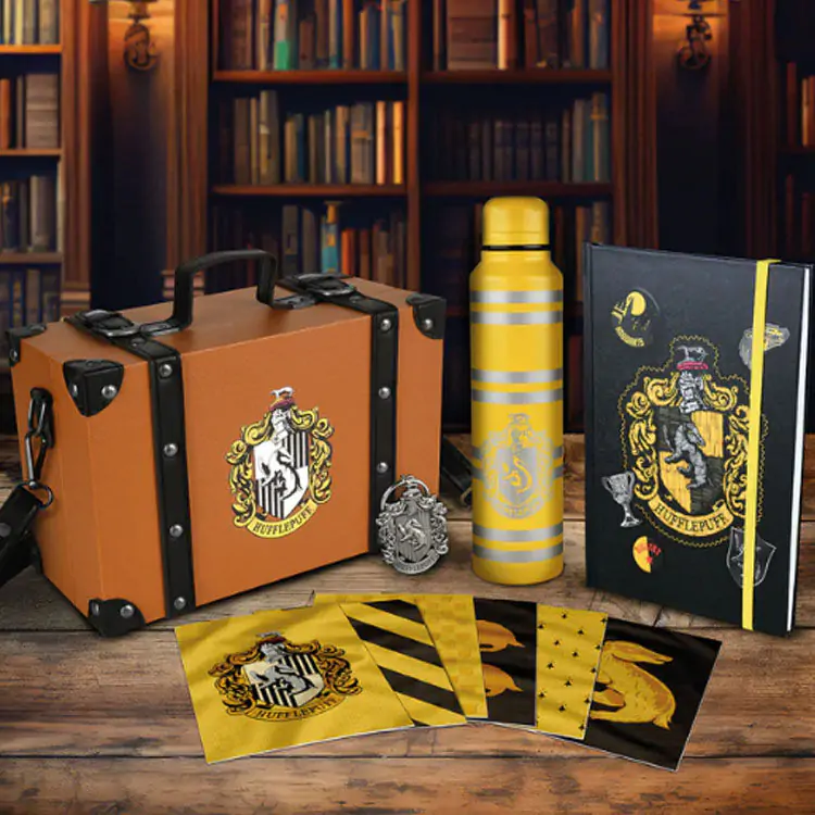 Harry Potter Premium Gift Set Colorful Crest Hufflepuff product photo