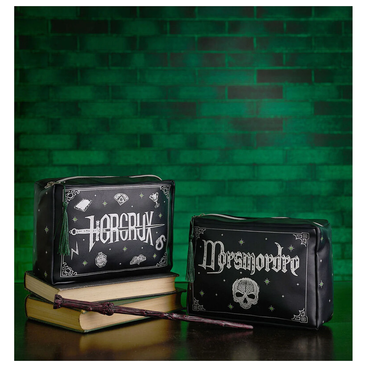 Harry Potter Dark Arts Morsmorde wash bag product photo