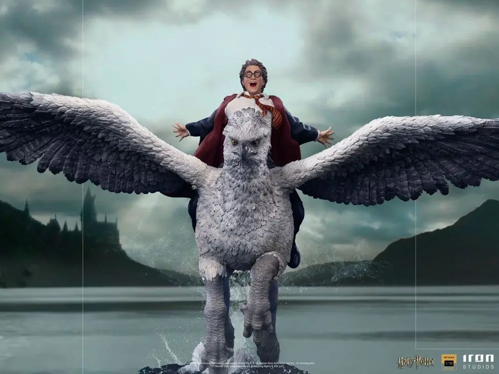 Harry Potter Deluxe Art Scale Statue 1/10 Harry Potter and Buckbeak 30 cm product photo