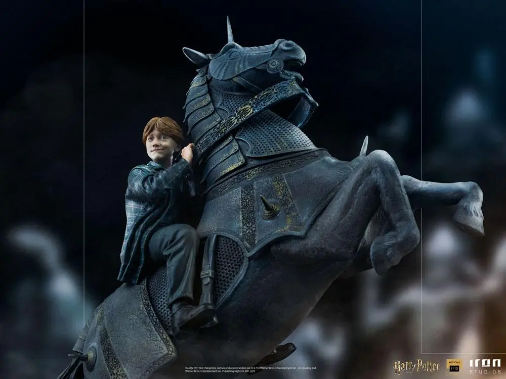 Harry Potter Deluxe Art Scale Statue 1/10 Ron Weasley at the Wizard Chess 35 cm product photo