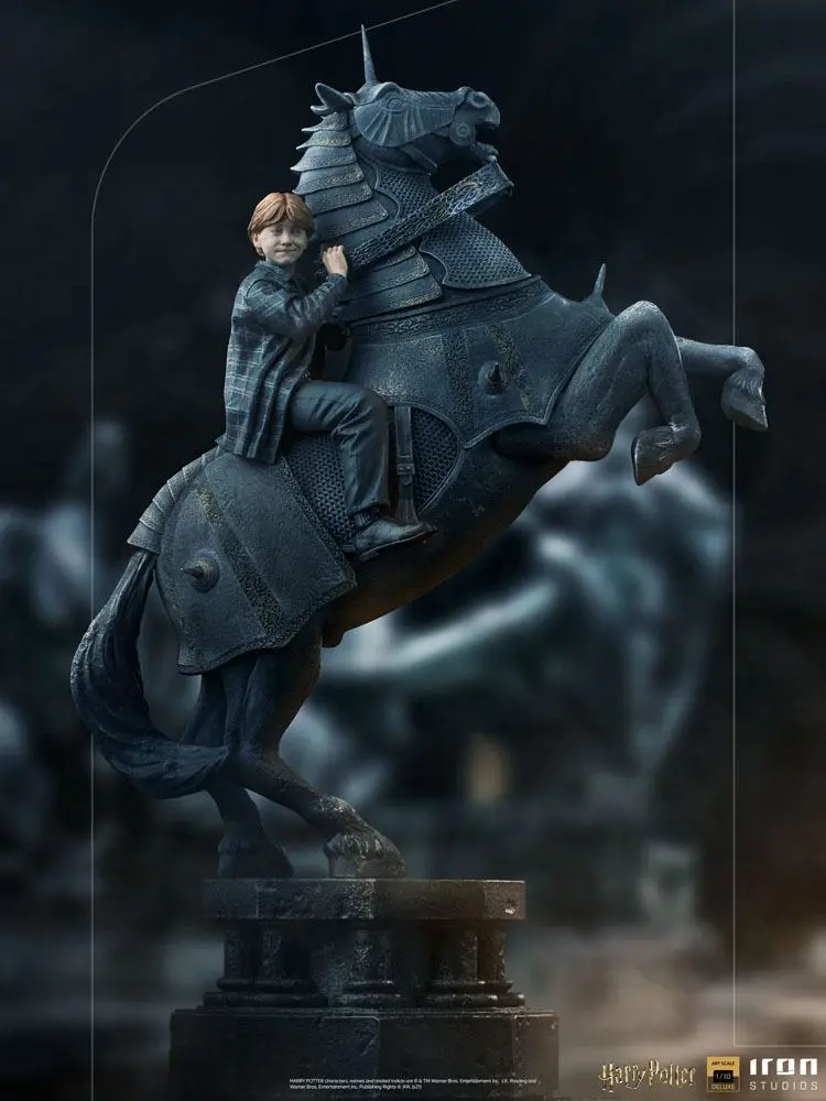 Harry Potter Deluxe Art Scale Statue 1/10 Ron Weasley at the Wizard Chess 35 cm product photo
