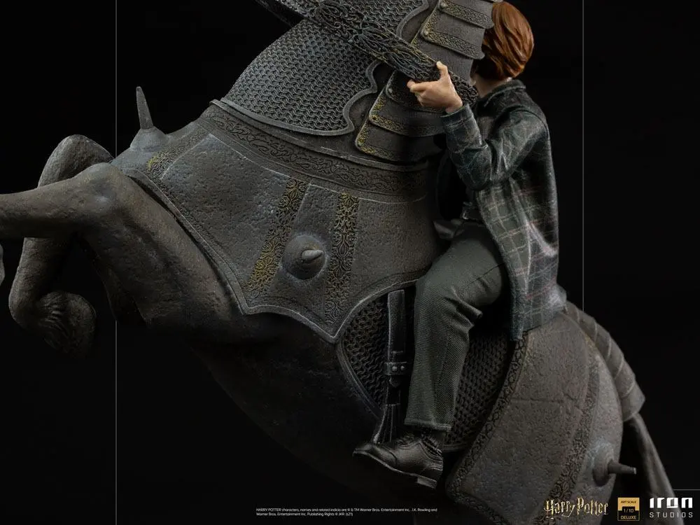 Harry Potter Deluxe Art Scale Statue 1/10 Ron Weasley at the Wizard Chess 35 cm product photo