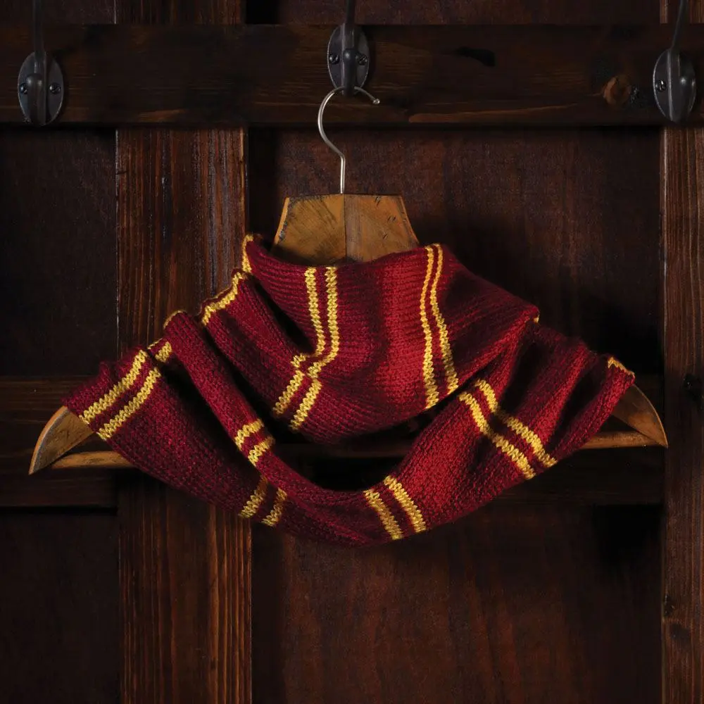 Harry Potter Knitting Kit Infinity Colw Gryffindor product photo