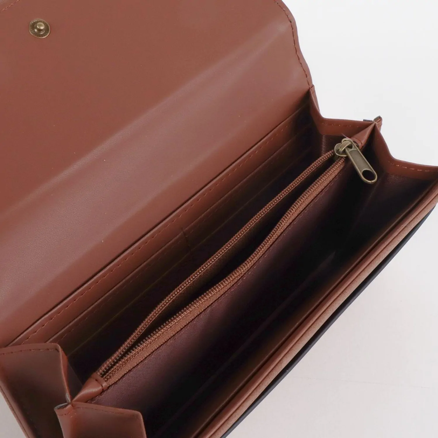Harry Potter Gryffindor wallet product photo