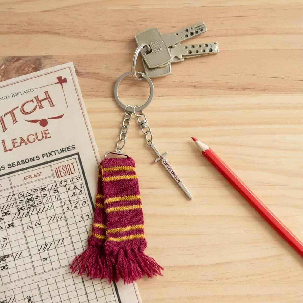 Harry Potter Griffindor scarf keychain product photo